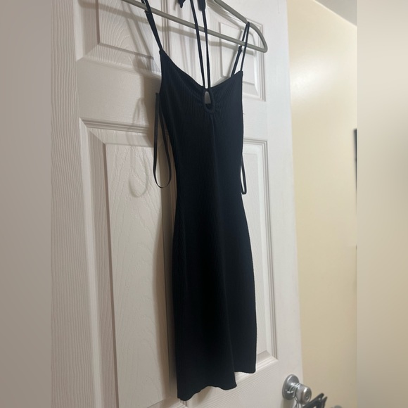 NWT A&F Strappy Halter Mini Dress Black - Picture 3 of 9